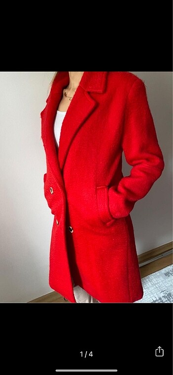 BSL kırmızı palto