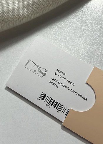 Beden kahverengi Renk Manu Ateiler Deri Zincir Detaylı Çanta