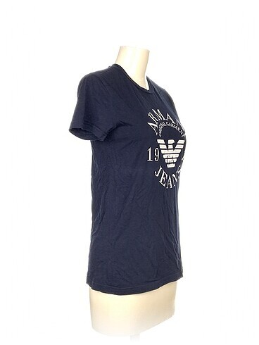 Armani Armani T-shirt %70 İndirimli.