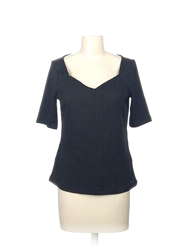 Esprit Bluz %70 İndirimli.