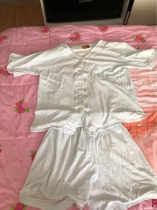 Pijama takımı