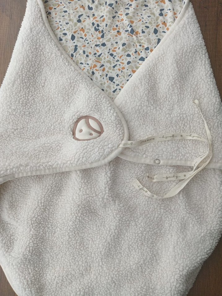 Beyaz Bebek kundagi, hastane çıkışı,battaniye - Görsel 5