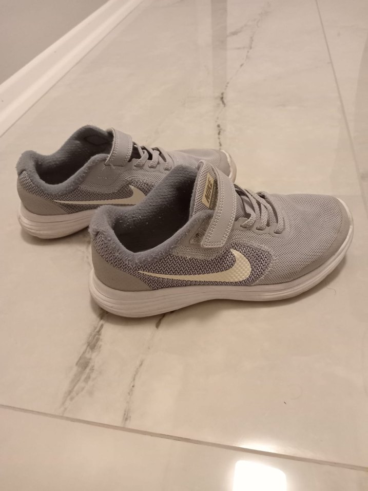 Nike Gri Spor Ayakkabı Velcro - Görsel 4