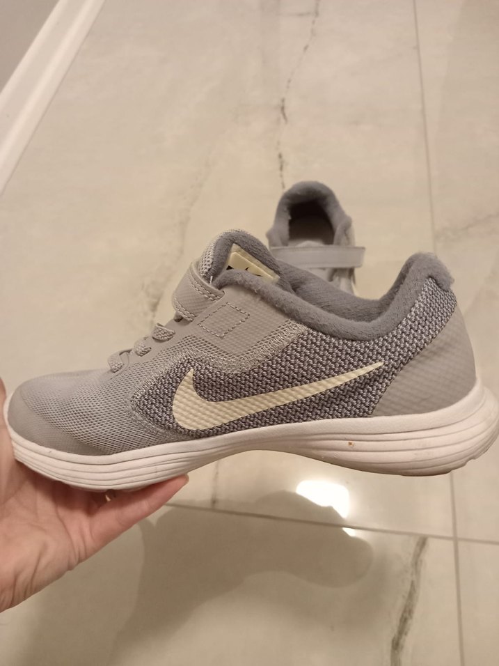Nike Gri Spor Ayakkabı Velcro - Görsel 3