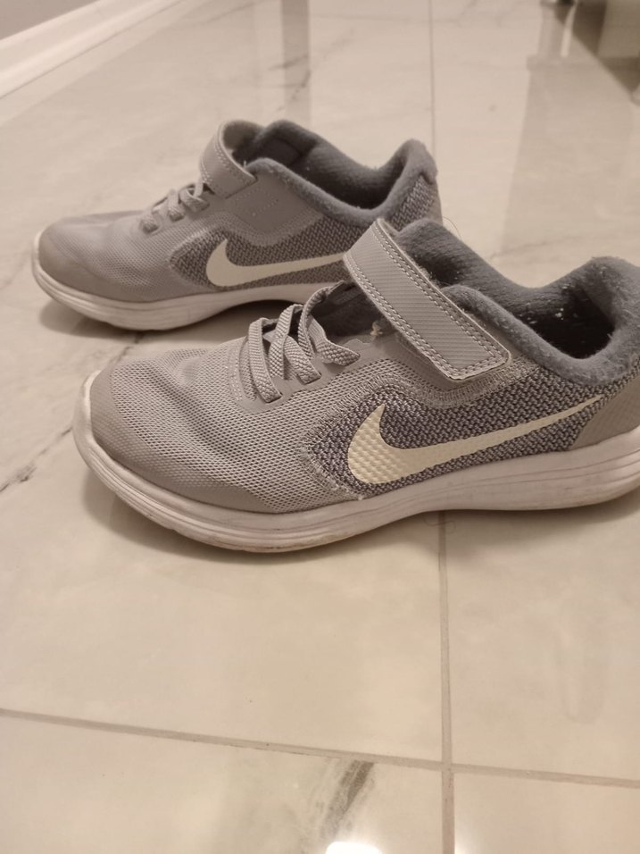 Nike Gri Spor Ayakkabı Velcro - Görsel 2