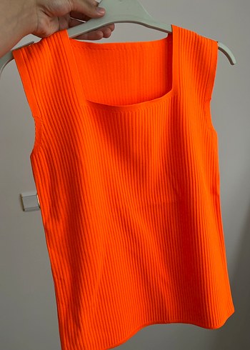 Turuncu Pilili Kadın crop bluz