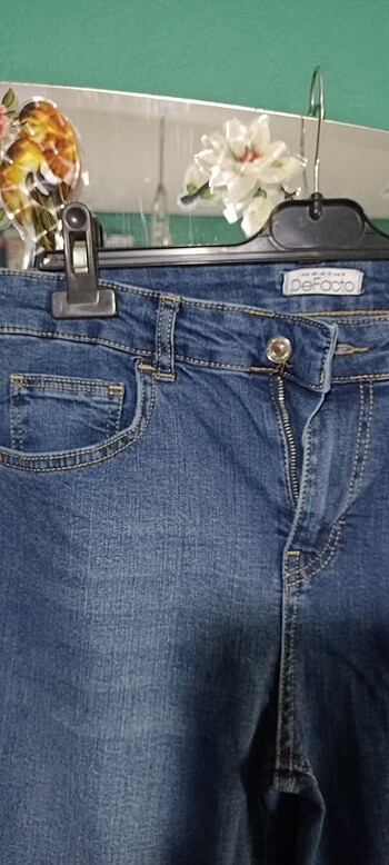 40 Beden mavi Renk Jean pantolon 