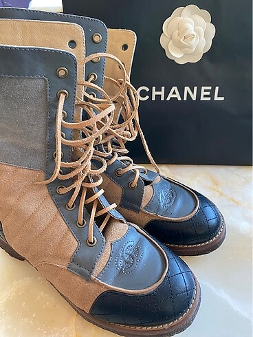 Chanel CHANEL BOT