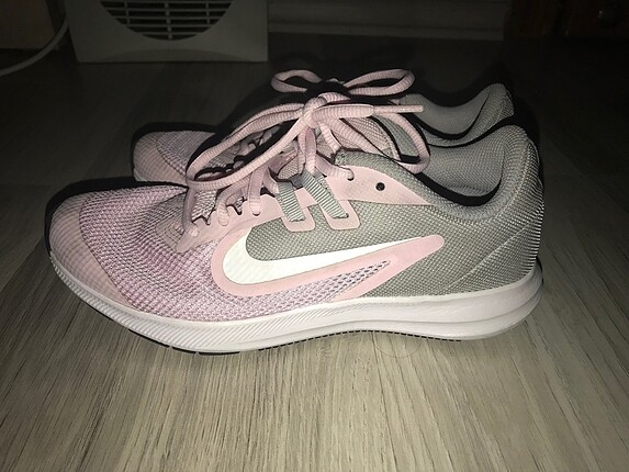 36 Beden Nike spor ayakkabı