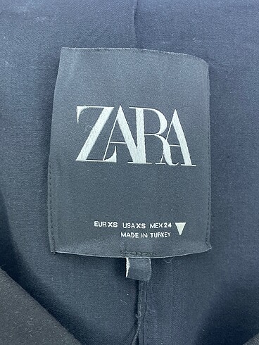 xs Beden siyah Renk Zara Yelek %70 İndirimli.