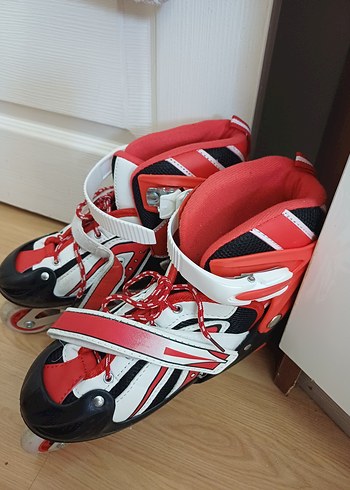 Decathlon Renkli Erkek Spor Patenleri