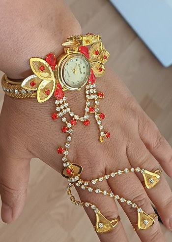 İşlemeli Boncuklu Altın Renk Kadın El Zinciri - Görsel 4