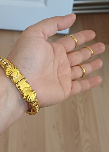 İşlemeli Boncuklu Altın Renk Kadın El Zinciri - Görsel 5