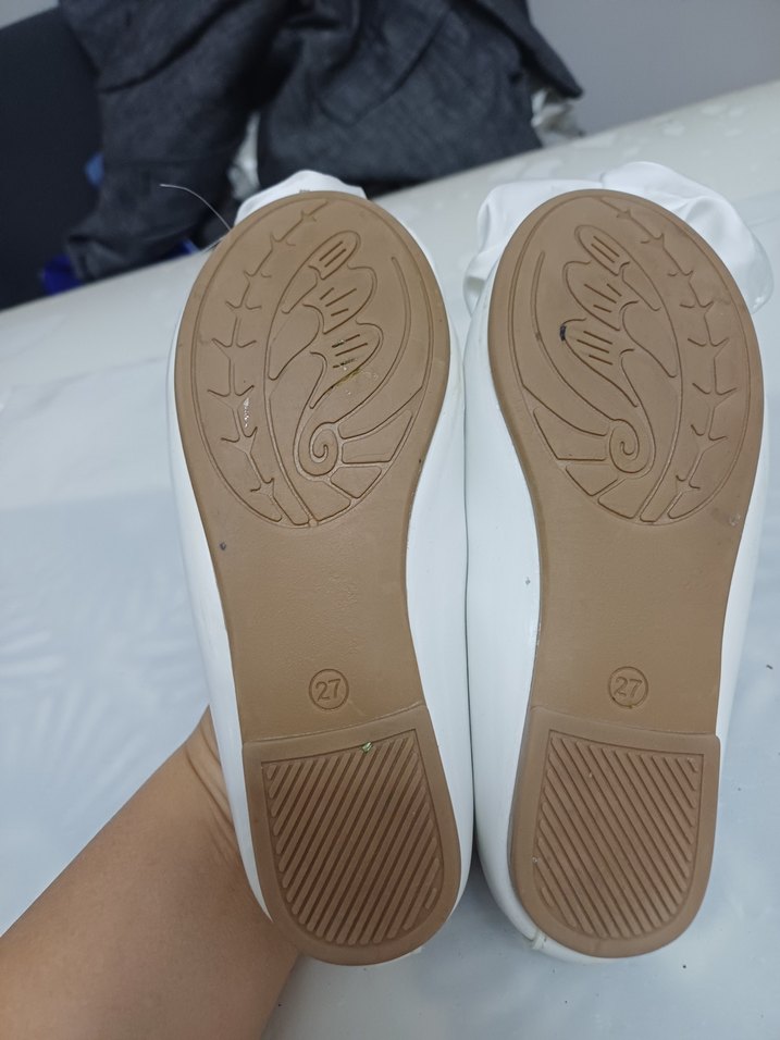 Beyaz Fırfırlı Kız Çocuk Babet - Görsel 3