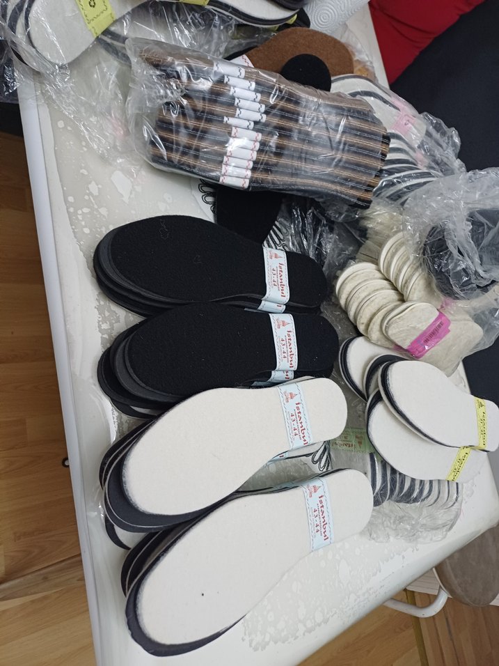 43-44 numara siyah beyaz ayakkabi kecesi - Görsel 4