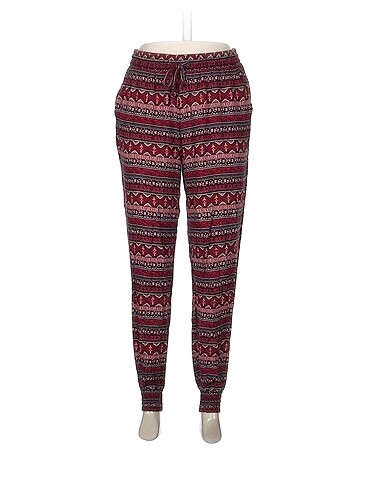 H&M Düz Kesim %70 İndirimli.