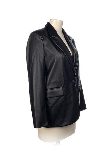 Pull and Bear Pull and Bear Blazer %70 İndirimli.