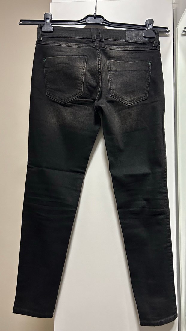 Düğmeli Siyah Baskılı Kadın Kot Pantolon - Görsel 4