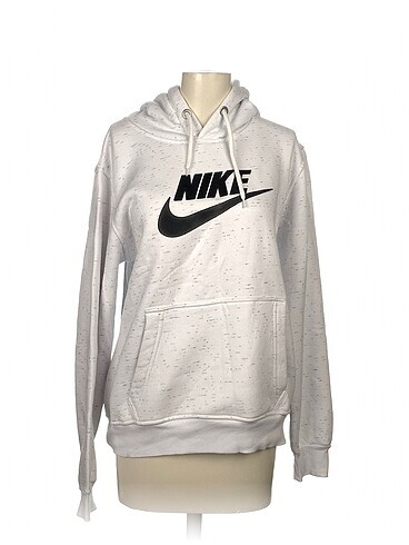 Nike Sweatshirt %70 İndirimli.