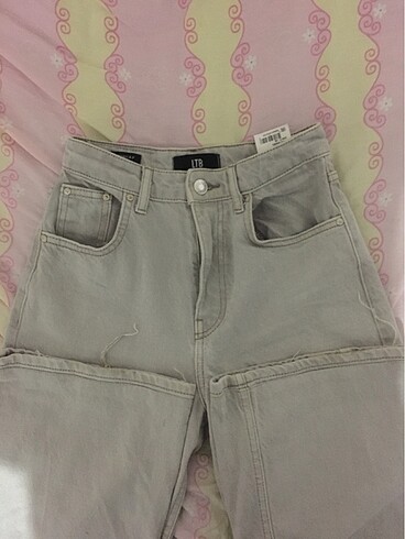 LTB wide leg jean