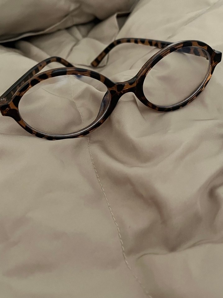 Kahverengi Şeffaf Retro Kadın Gözlüğü - Görsel 2