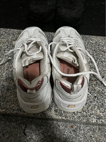 36,5 Beden beyaz Renk Skechers d lites