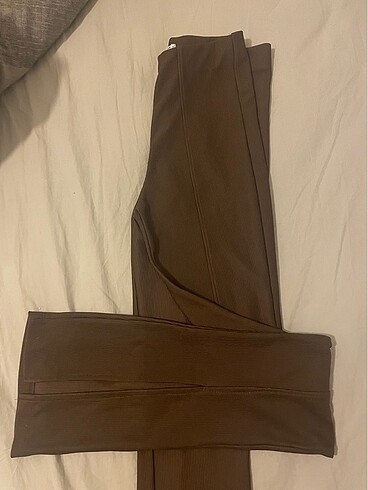 İspanyol paça kumaş yırtmaçlı pantolon - Görsel 2