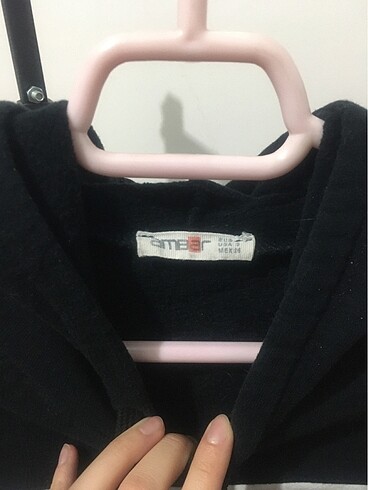 s Beden Siyah crop sweatshirt