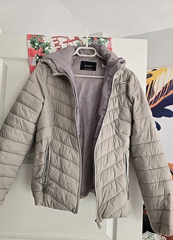 Stradivarius şişme mont