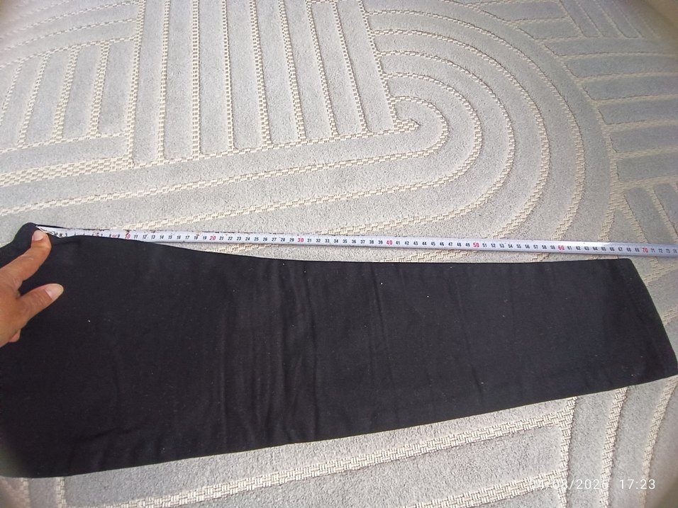 #zara

 marka temsilidir Siyah denim dar paça erkek Pantolon - Görsel 2