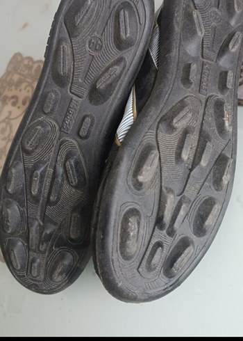 44 Beden Siyah Erkek Futbol Ayakkabısı Velcro Bantlı