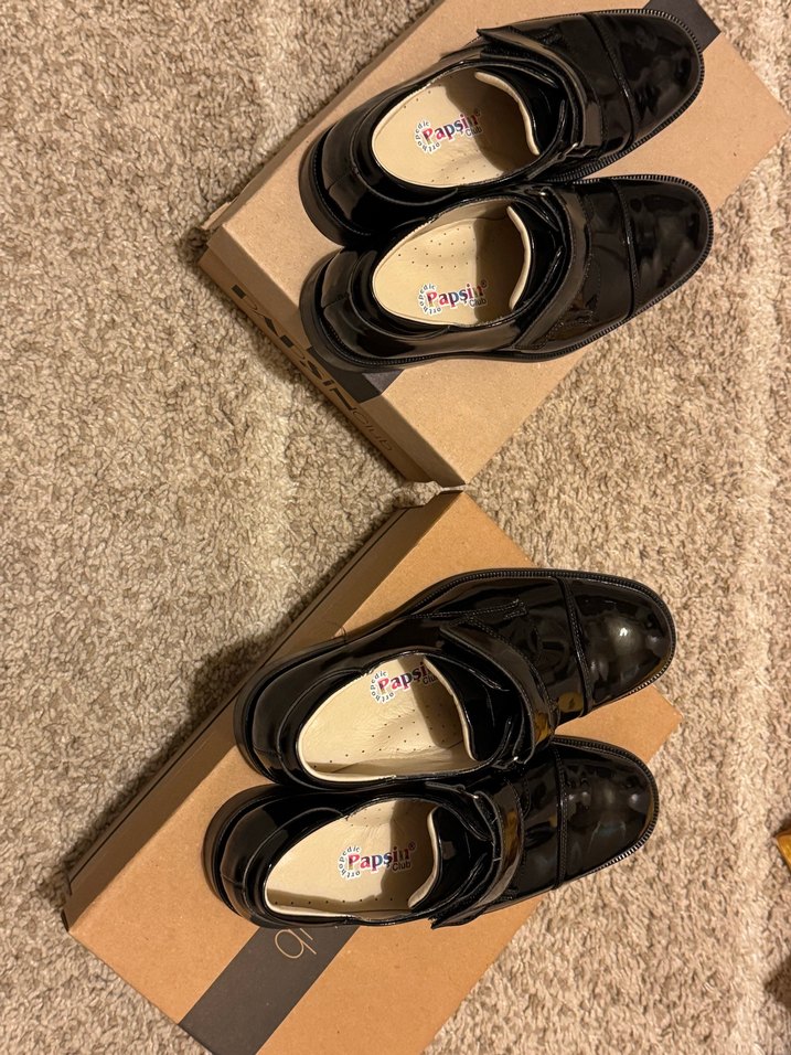 Kemer Tokalı Siyah Parlak Çocuk Ayakkabısı - Görsel 2