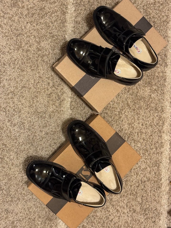 Kemer Tokalı Siyah Parlak Çocuk Ayakkabısı - Görsel 5