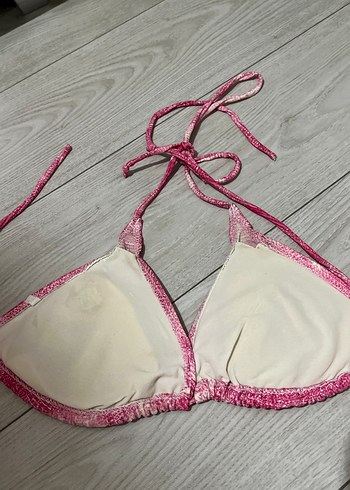 Dantel Detaylı Pembe Bağlamalı Bikini Üstü - Görsel 3
