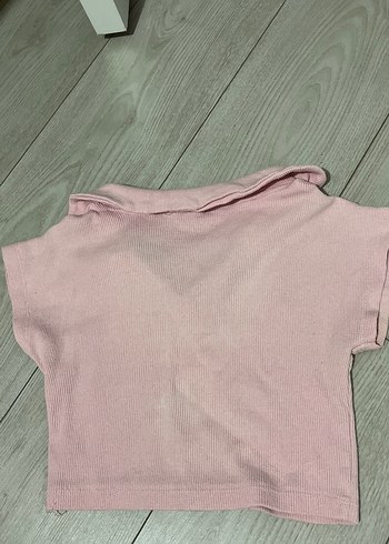Pembe Desenli Düğmeli Kısa Kollu Crop Top - Görsel 4