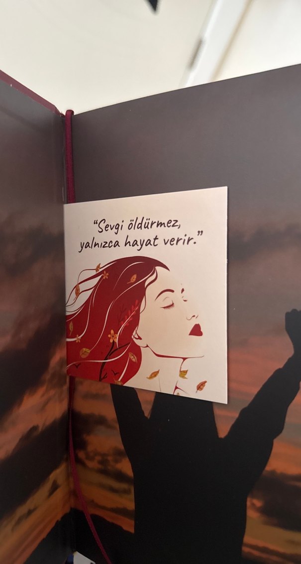 Rüzgâra Dokunmak - K. Kübra Berk - Görsel 3