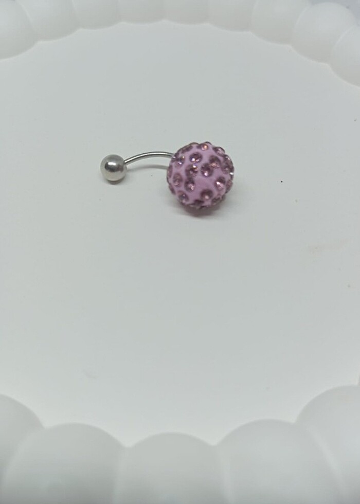 Mor renk göbek piercing - Görsel 2