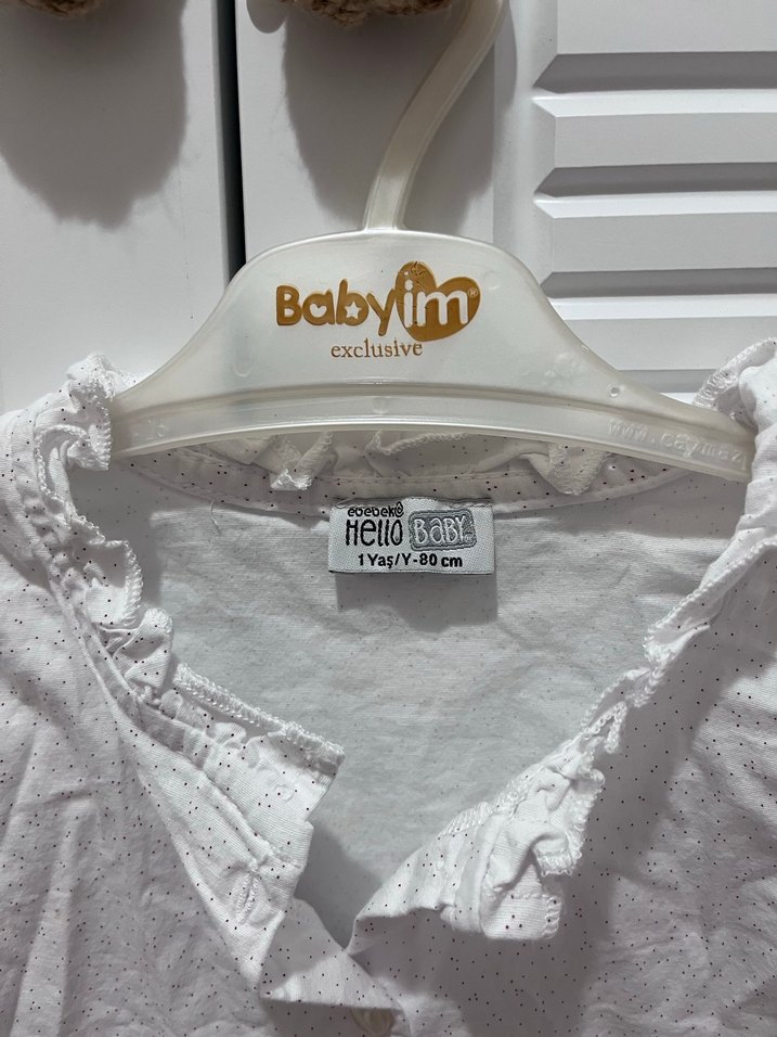 Beyaz puantiyeli gömlek - Görsel 2