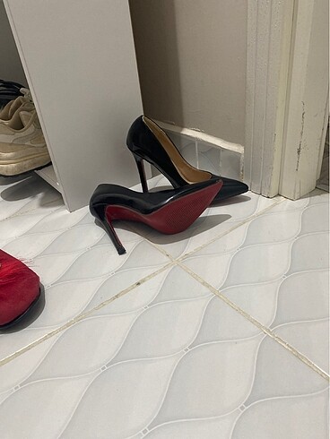 Diğer Siyah stiletto