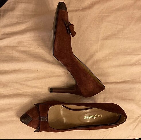 Divarese 38 bordo stiletto