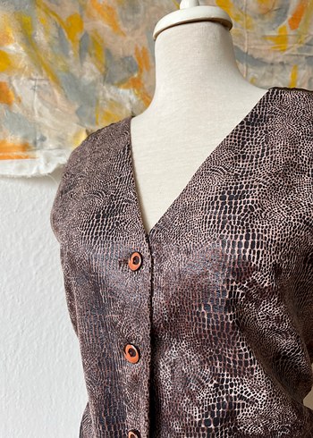 Düğmeli Bohem V Yaka Kadın Yeleği - Görsel 3