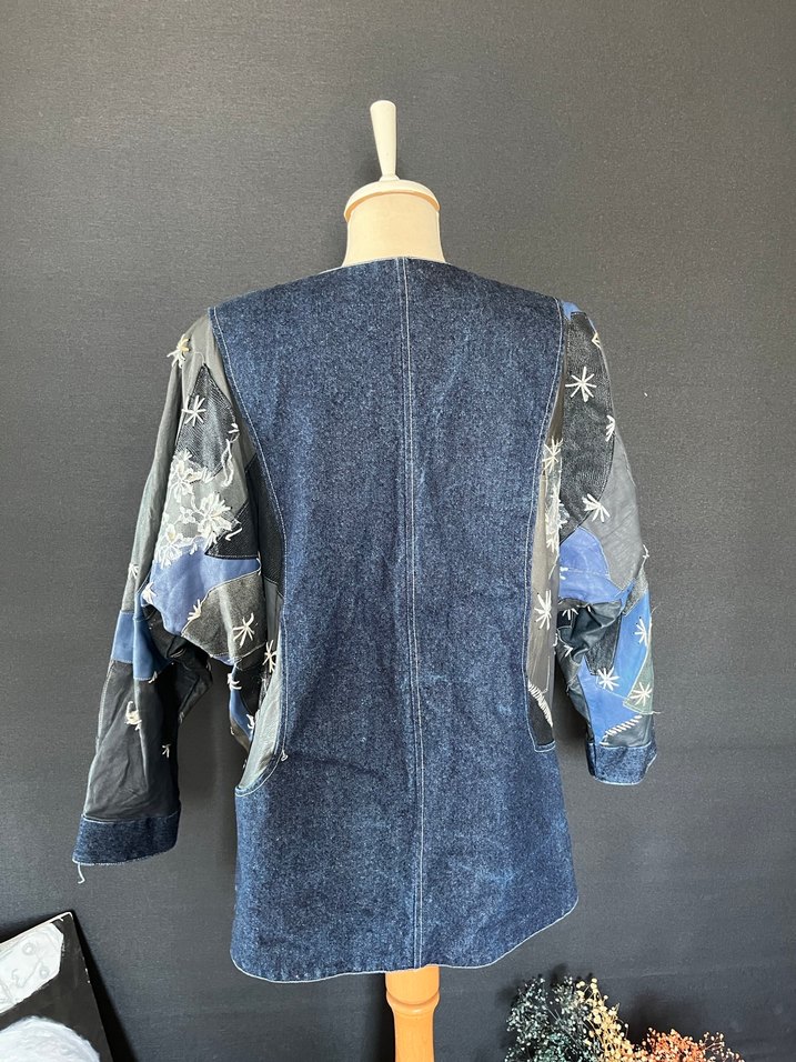 Düğmeli Kadın Koyu Mavi Batik Denim Ceket - Görsel 4