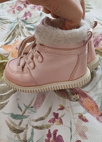 LC Waikiki Kız çocuk bot 