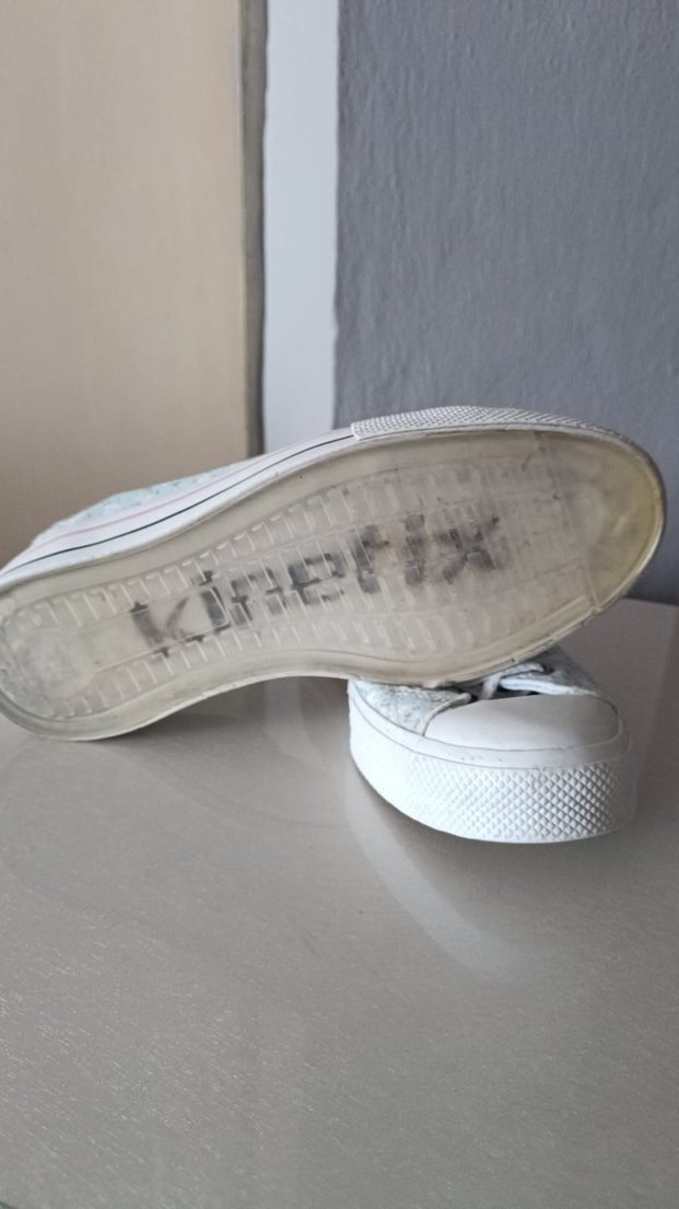 Bağcıklı Gri Beyaz Bağcıklı Spor Ayakkabı - Görsel 2