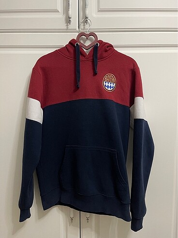 Sweatshirt Yeni