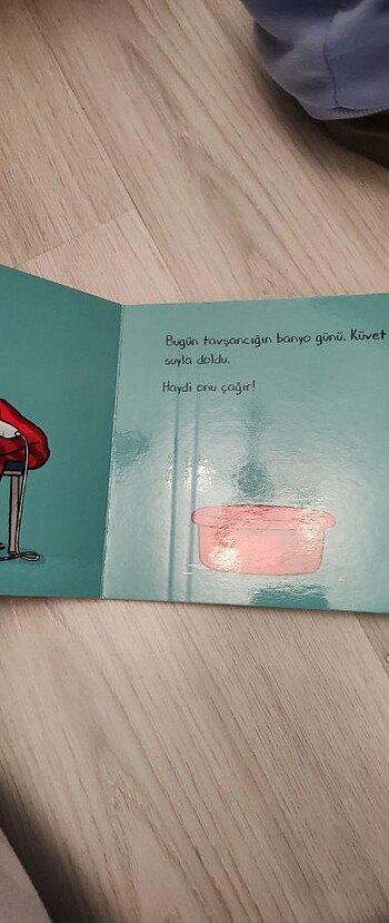 Tavşancığa banyo yaptırır mısın? İnteraktif bebek kitabı