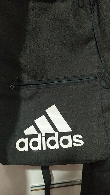 Adidas sırt çantası 