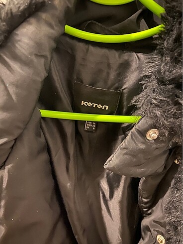 Koton Siyah mont