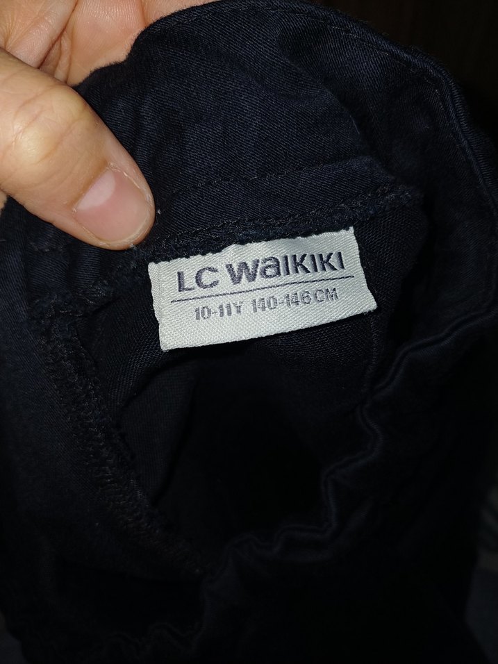 Siyah Mini Düz Kesim Şort - Görsel 2