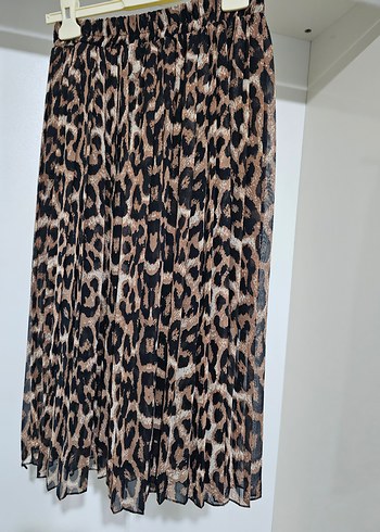 Leopar Desenli Uzun Pilili Kadın Etek